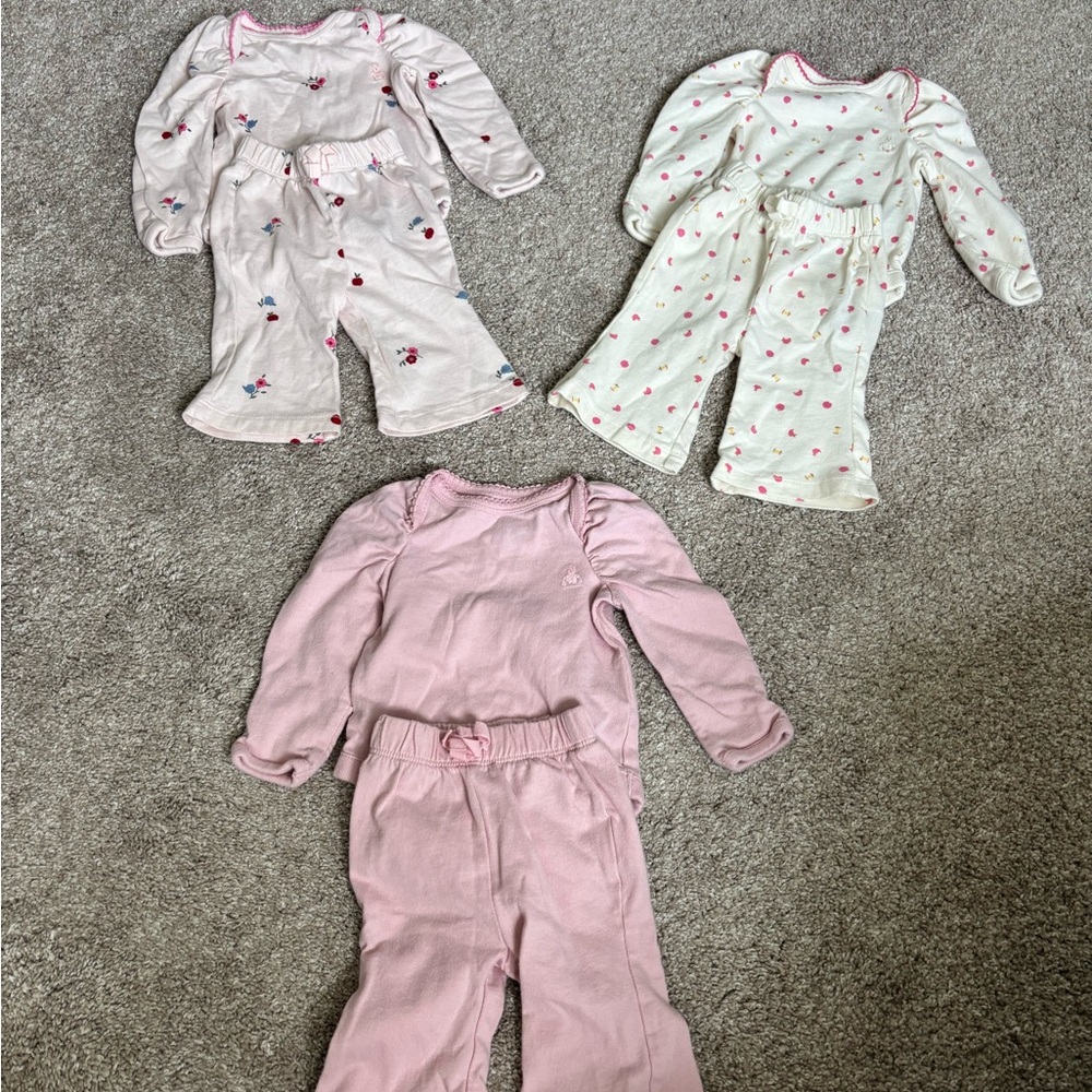 Bundle of 3 Baby Gap Onesies & Pants Set
